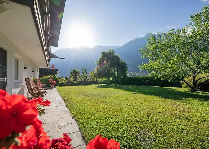 Mandelbaum Neustift im Stubaital